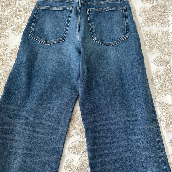 Madewell Wide-Leg Jeans in Medium Blue Denim - Picture 5 of 5
